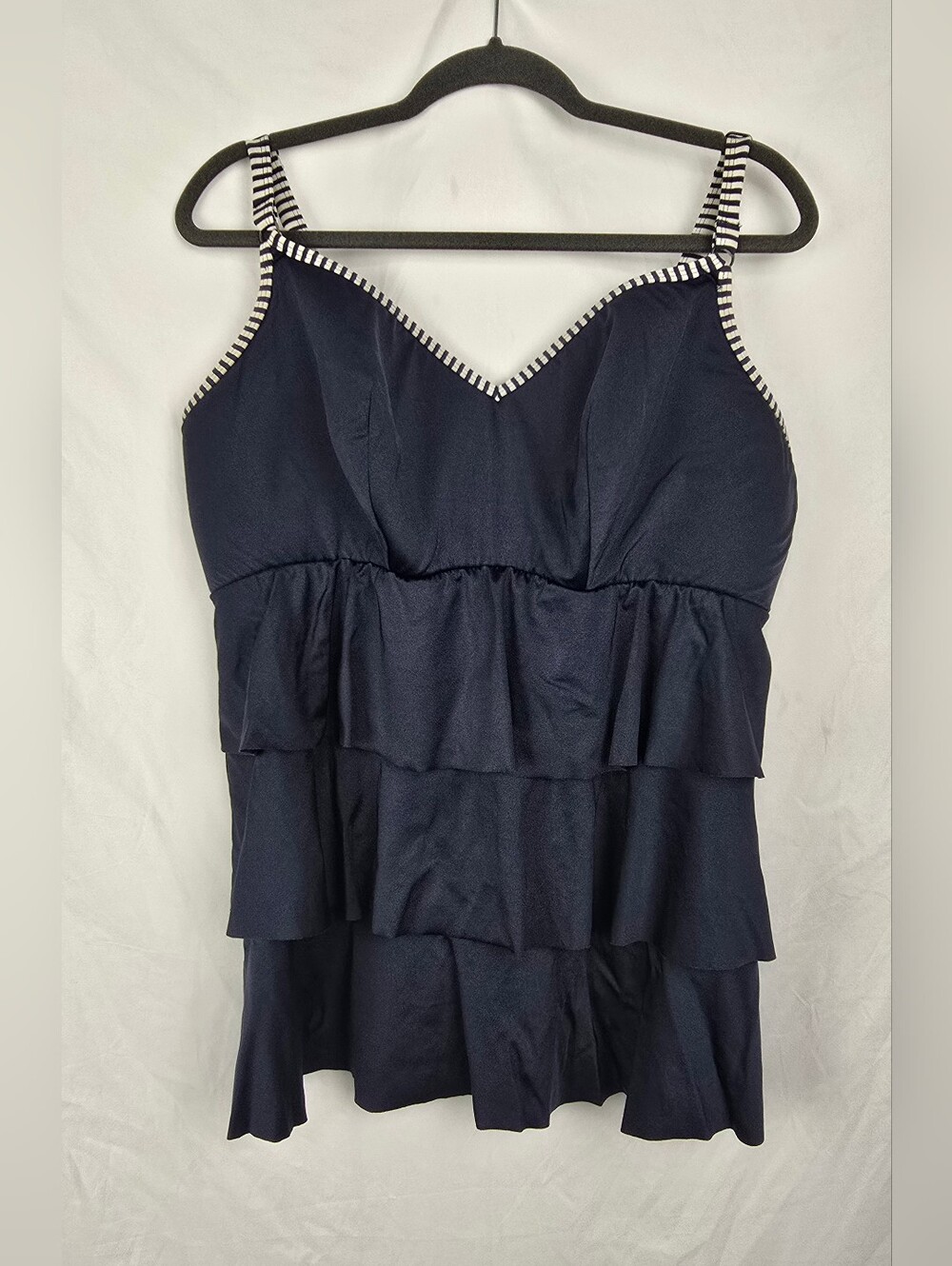 Swim by Cacique Navy Blue Padded Ruffled Minimalist Nautical Tankini sz 22